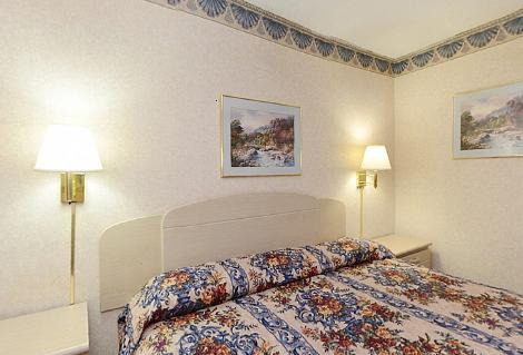 The Sanford Inn Ngoại thất bức ảnh