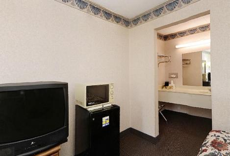 The Sanford Inn Phòng bức ảnh